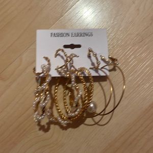 Gold earrings